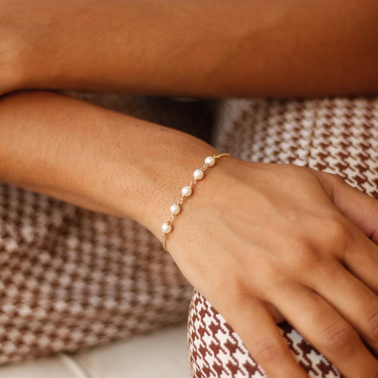 Pearl Bracelet Station Gold and Silver
