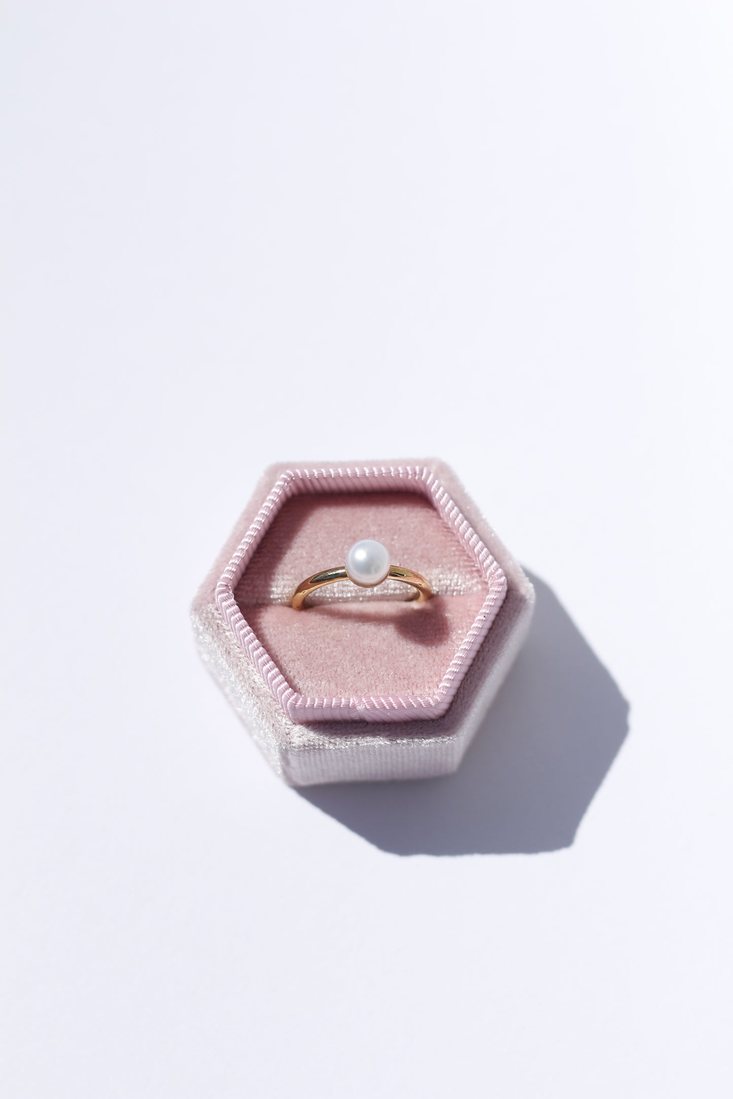 9ct Gold Freshwater Pearl Ring