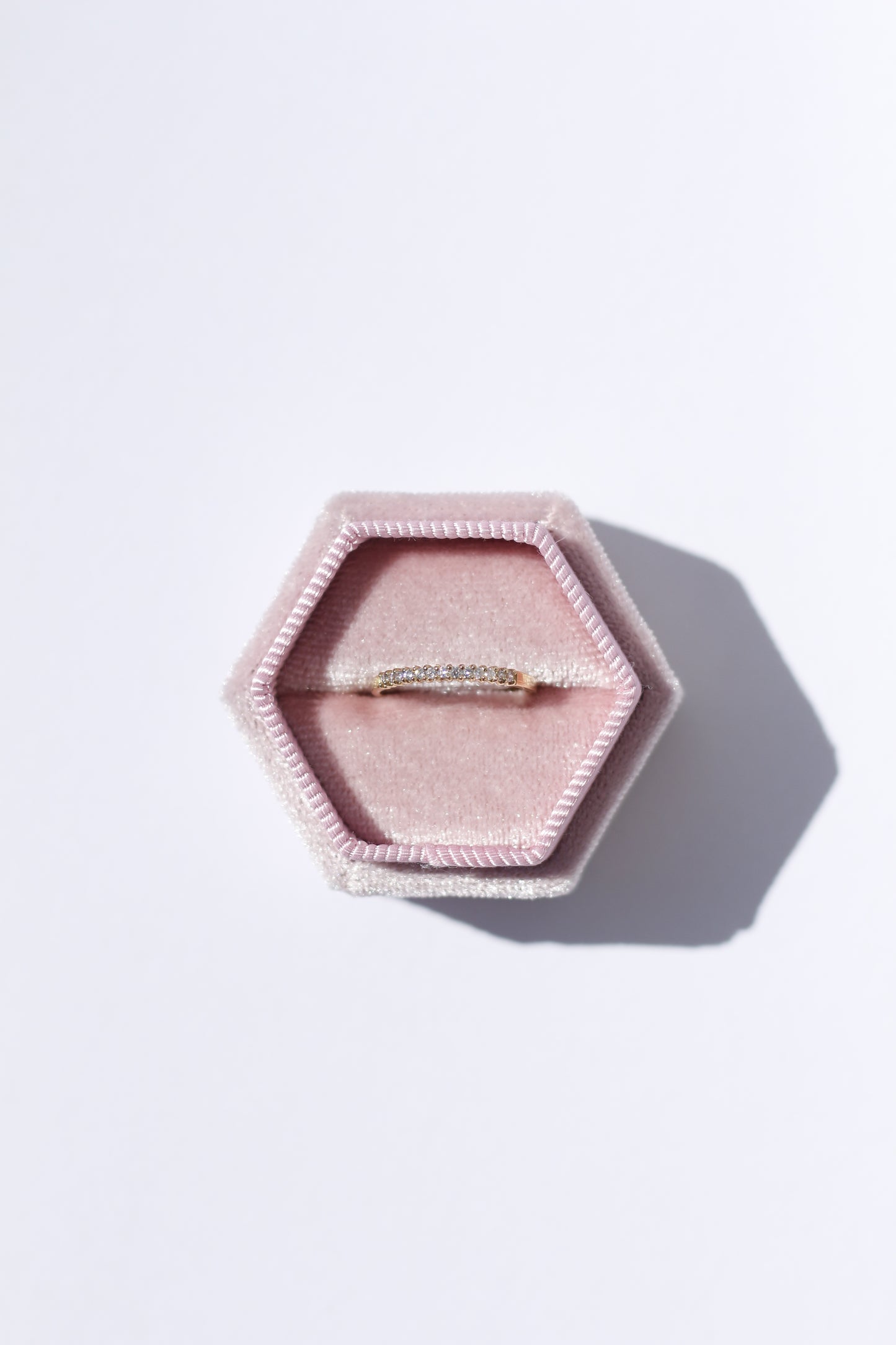 Shiny 14K Gold Band