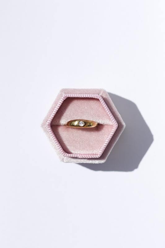 Band with Single Stone 14K Gold