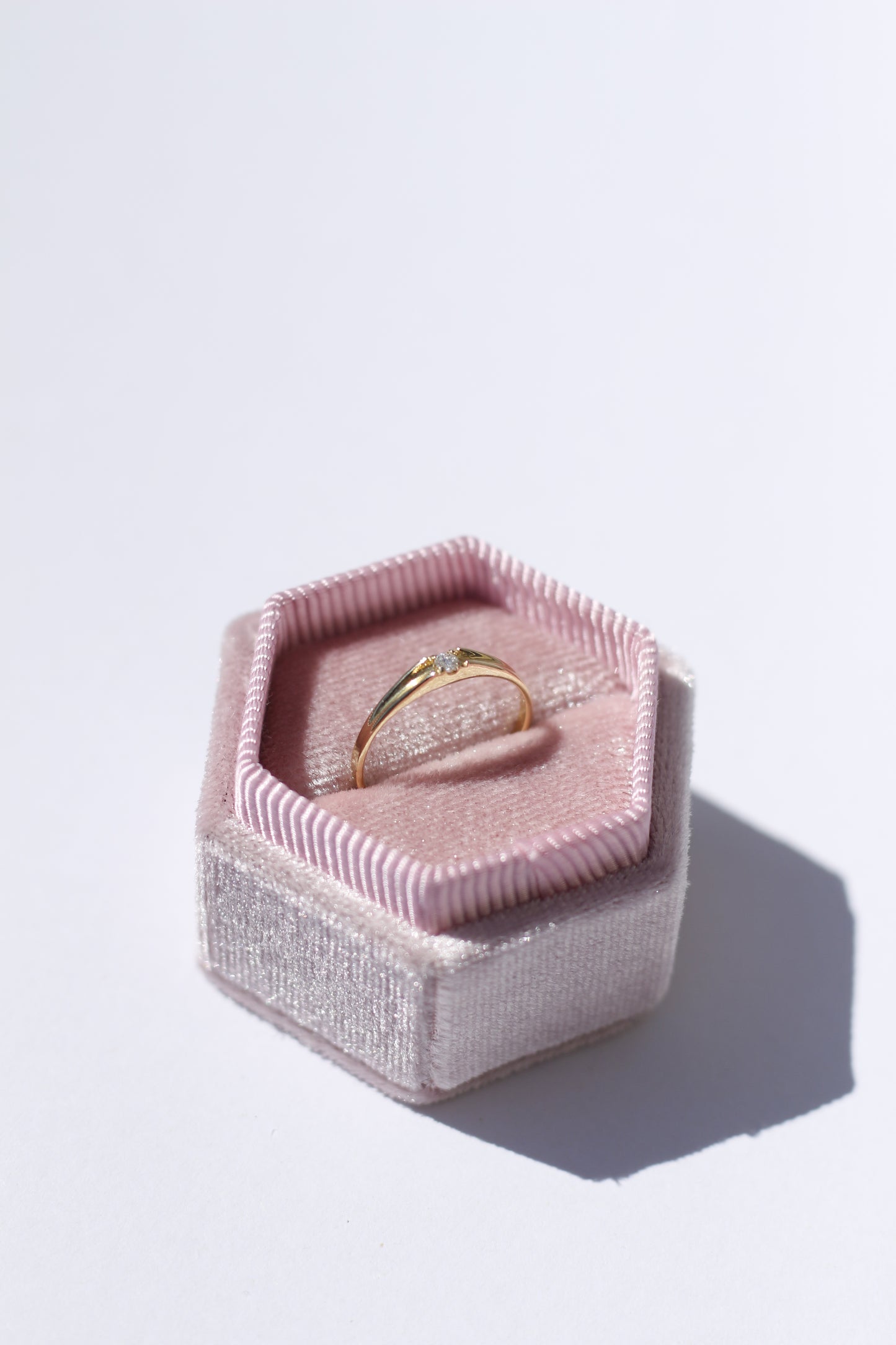 Minimal 14K Gold Diamond Ring